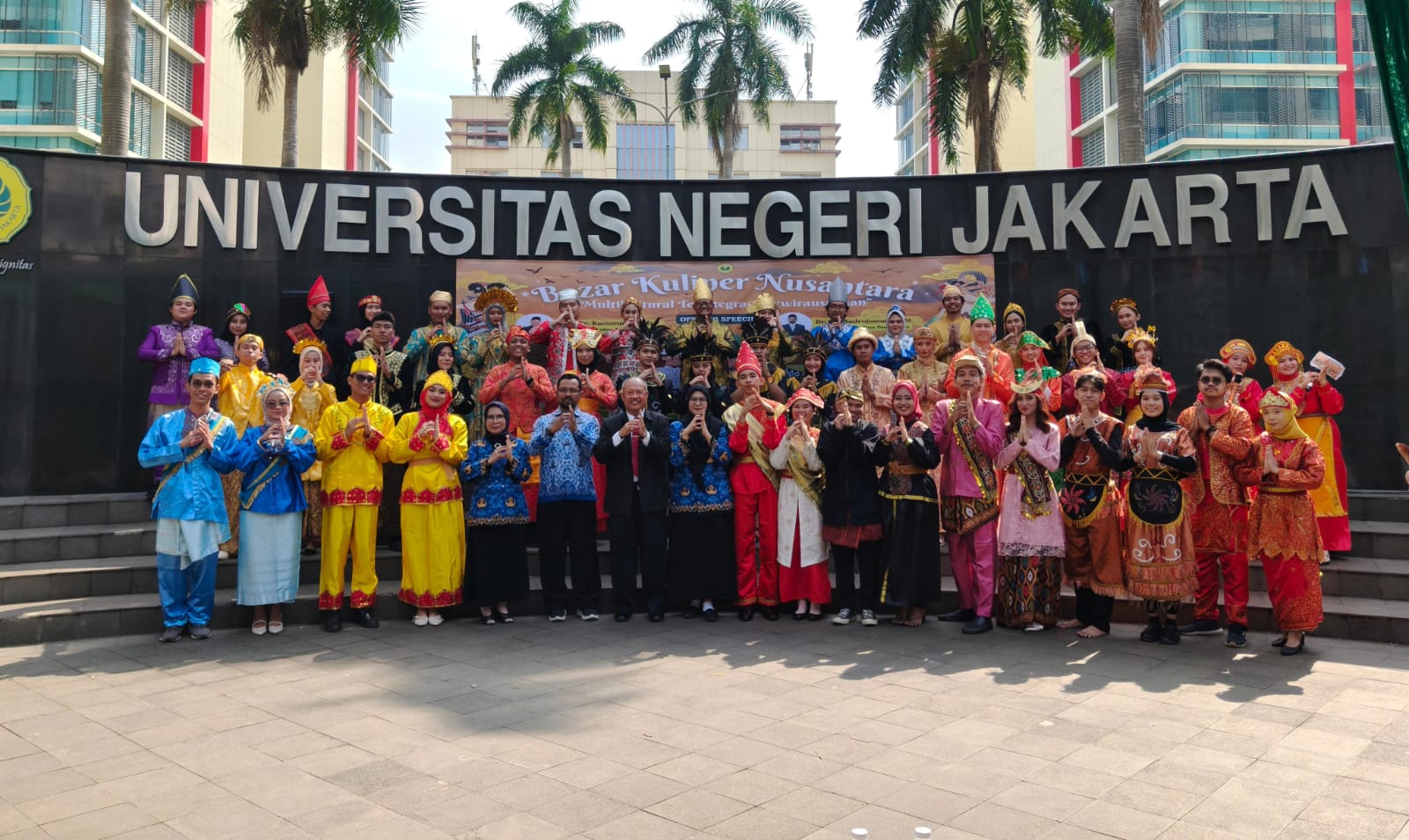 Prodi PGSD FIP UNJ Gelar Bazar Kuliner Nusantara: Integrasi Pendidikan Multikultural dan Kewirausahaan