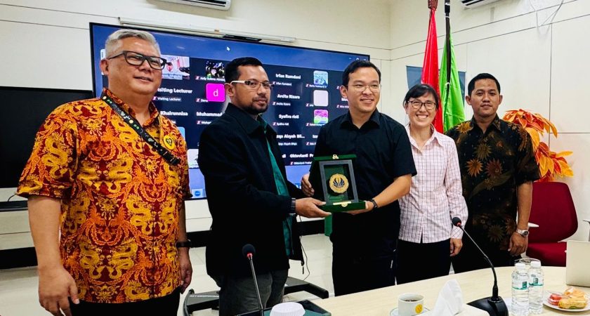 From Beijing To Jakarta Prodi Teknologi Pendidikan UNJ Gelar Kegiatan Visiting Lecturer Menghadirkan Tommy Tanu Wijaya, Ph.D. dari Beijing Normal University.